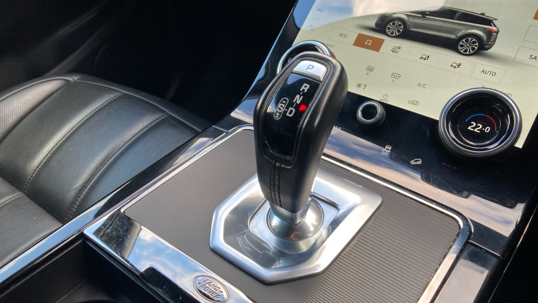 Land Rover Range Rover Evoque 1.5 P300e R-Dynamic SE 5dr Auto Hatchback